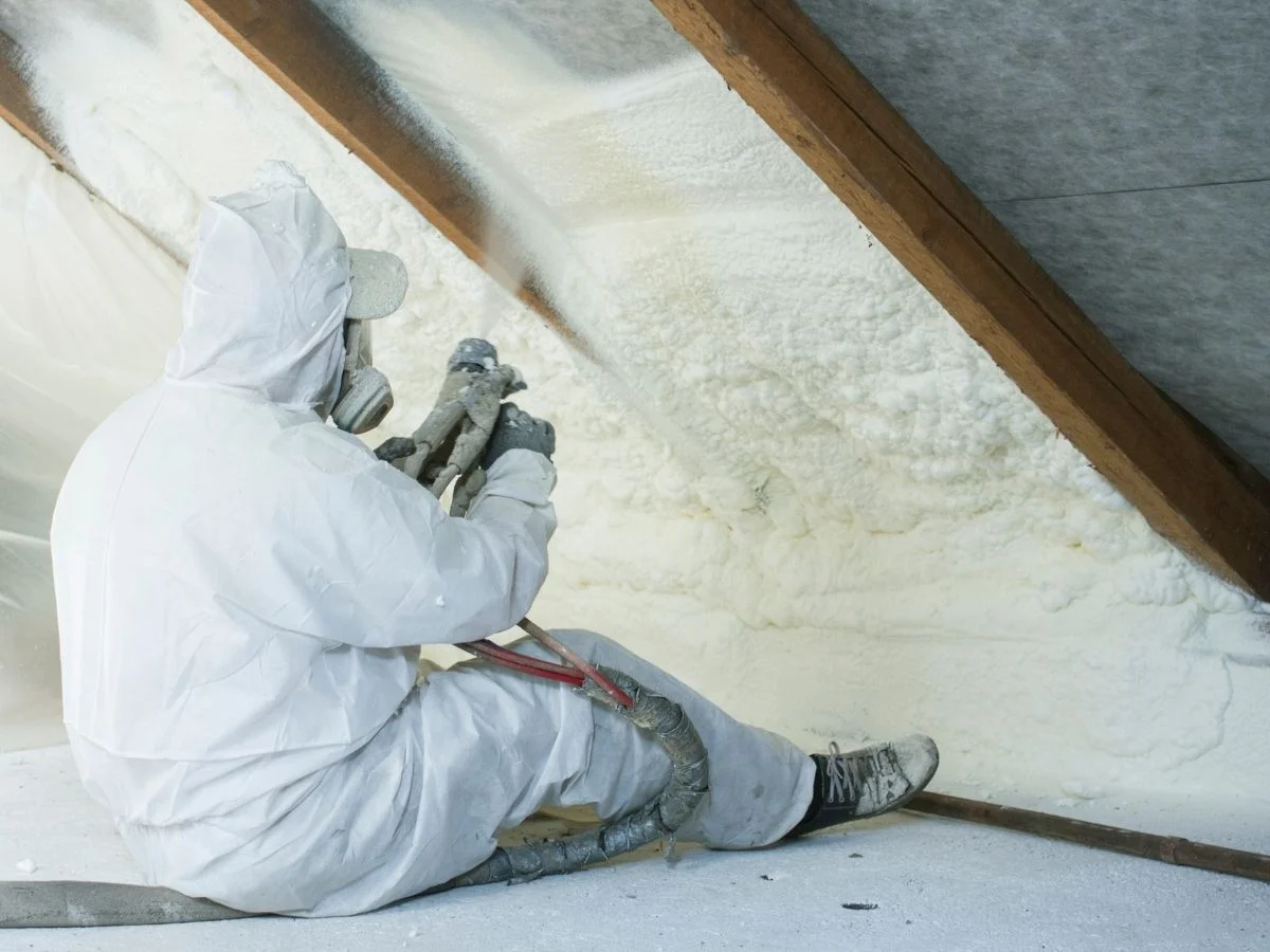 How Does Spray Foam Insulation Work to Seal Air Leaks?